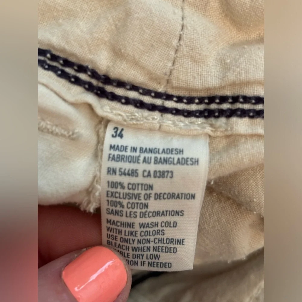 2 Pairs of American Eagle Classic Cargo Shirts Size 34 - Picture 7 of 7